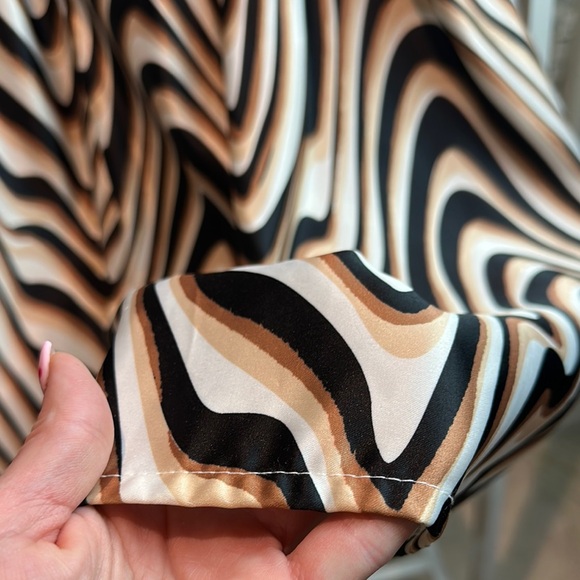 Red Dress Boutique Black and White Asymmetrical Midi Skirt - Picture 6 of 7